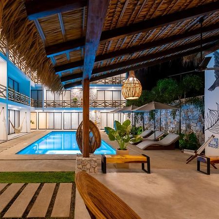 Отель Casa Bicachi - Adults Only Пуэрто-Эскондидо Экстерьер фото