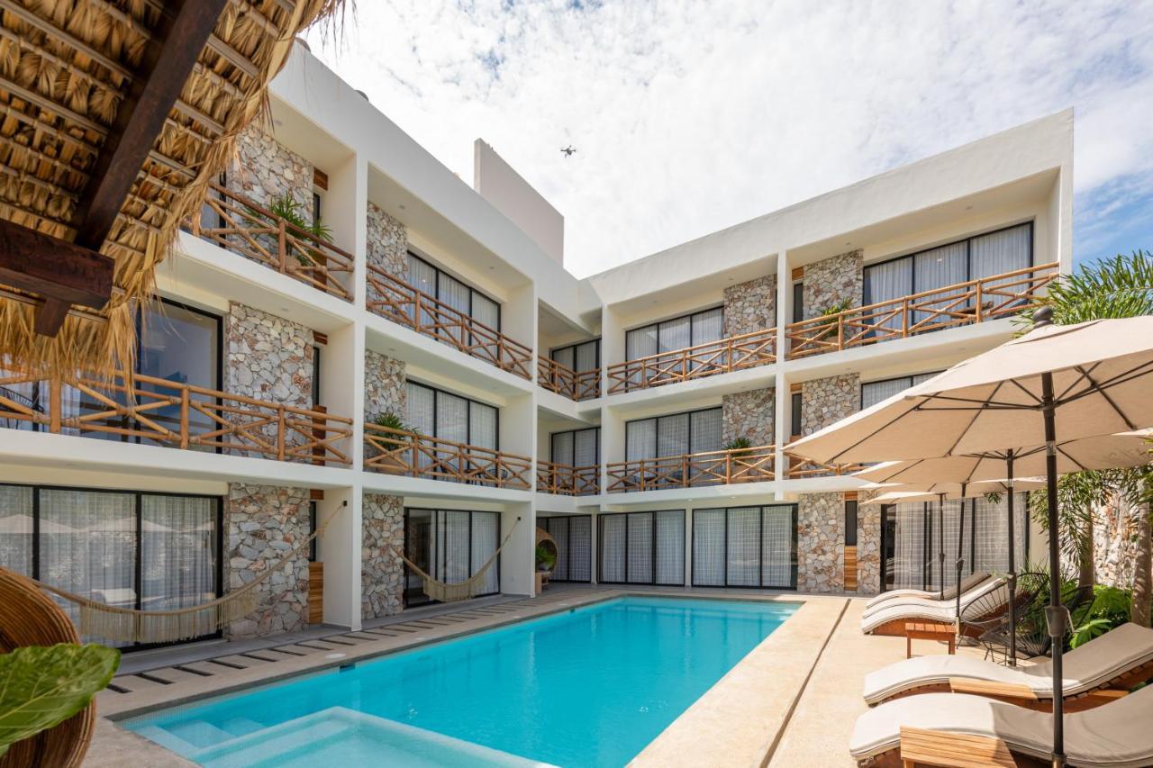 Отель Casa Bicachi - Adults Only Пуэрто-Эскондидо Экстерьер фото