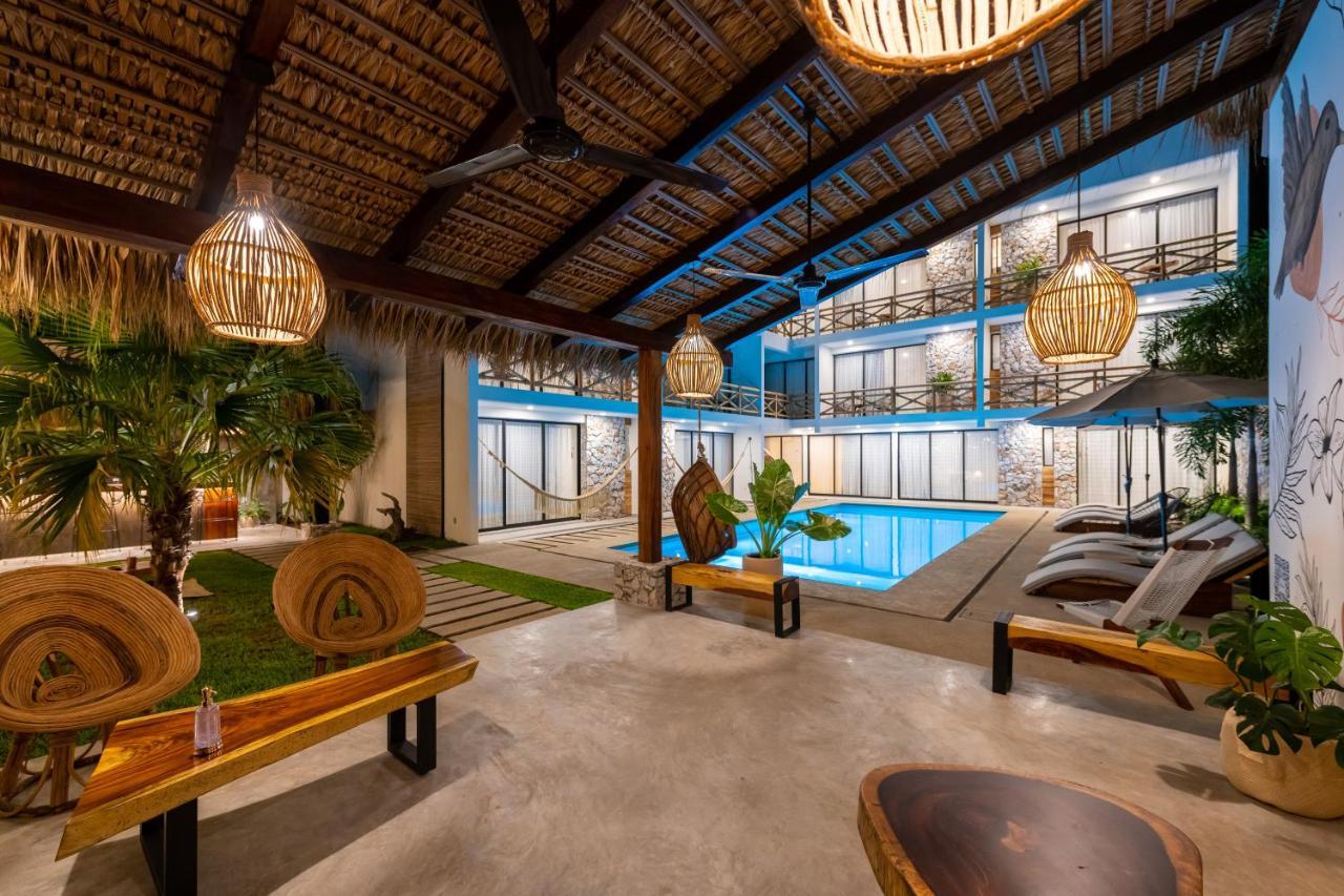 Отель Casa Bicachi - Adults Only Пуэрто-Эскондидо Экстерьер фото
