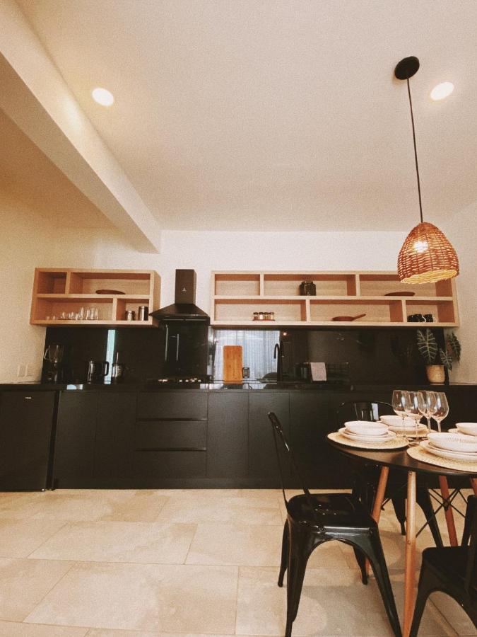 Отель Casa Bicachi - Adults Only Пуэрто-Эскондидо Экстерьер фото