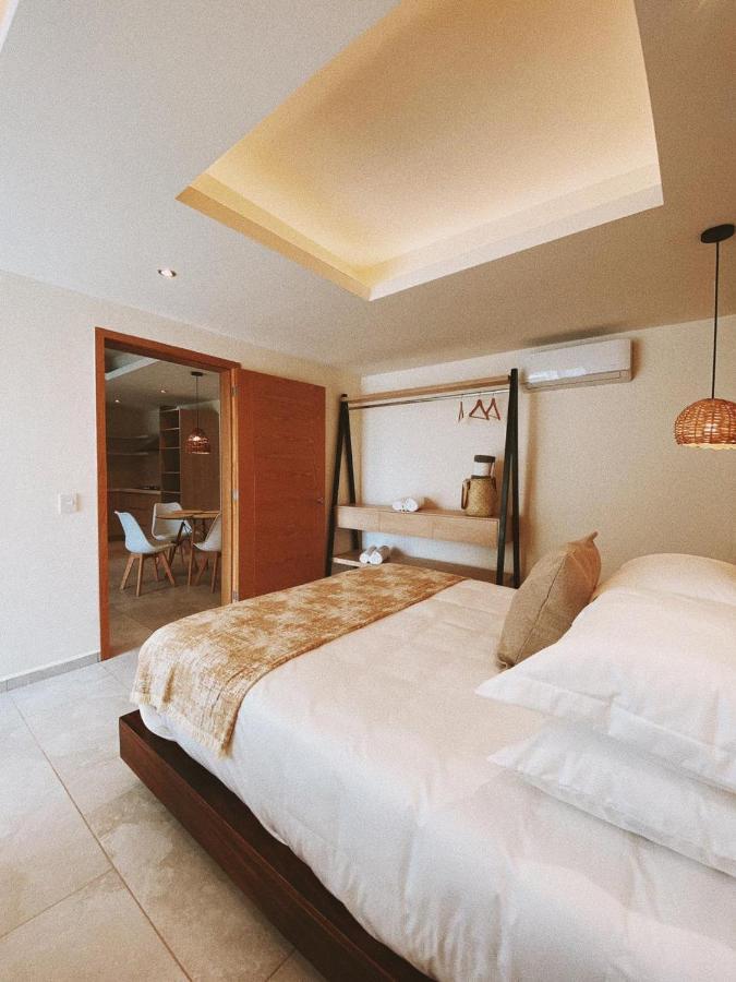 Отель Casa Bicachi - Adults Only Пуэрто-Эскондидо Экстерьер фото