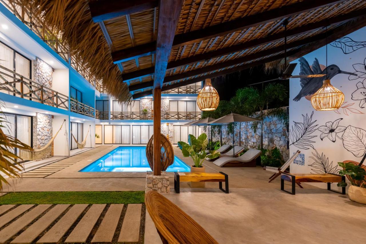 Отель Casa Bicachi - Adults Only Пуэрто-Эскондидо Экстерьер фото