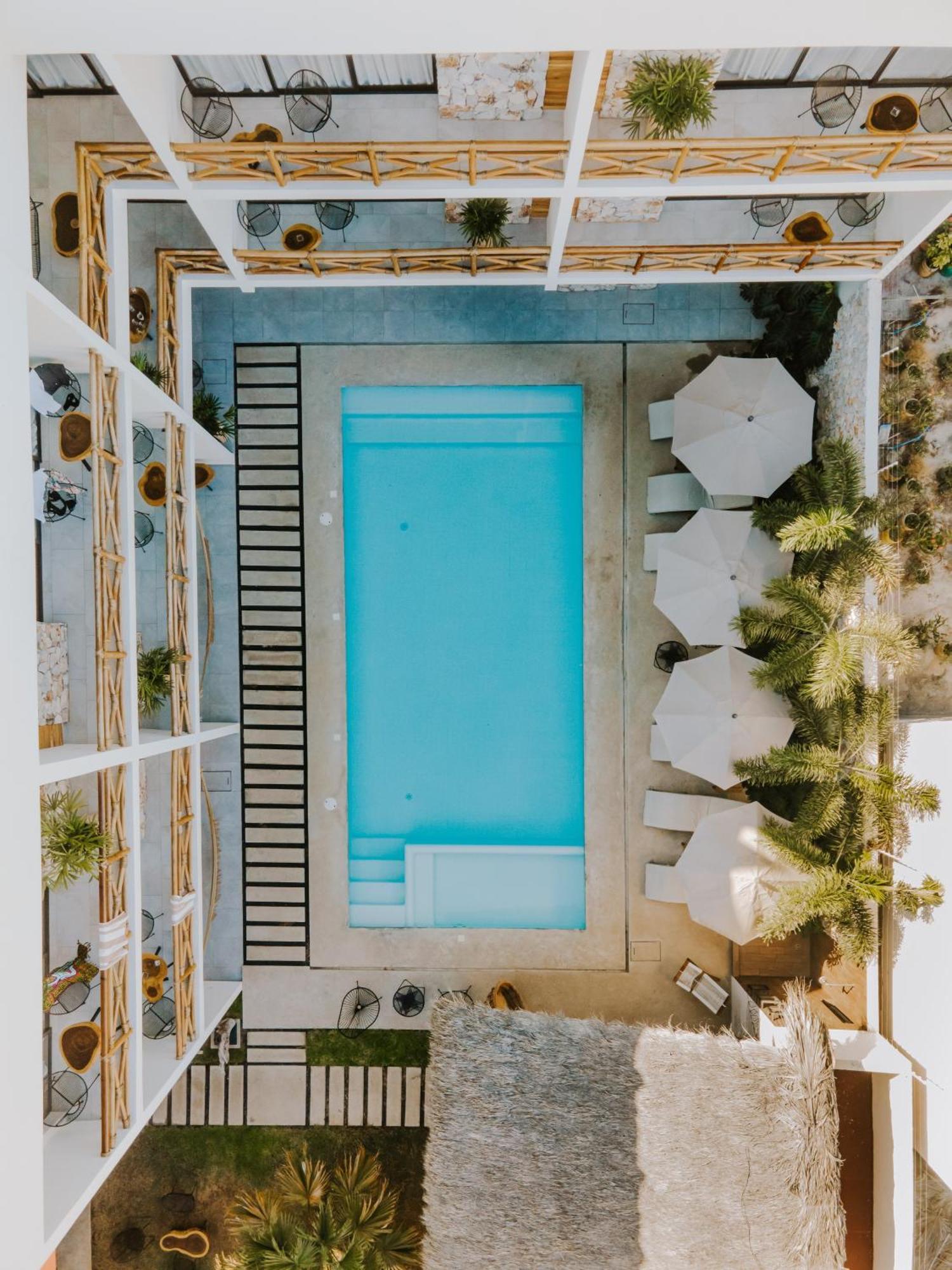Отель Casa Bicachi - Adults Only Пуэрто-Эскондидо Экстерьер фото