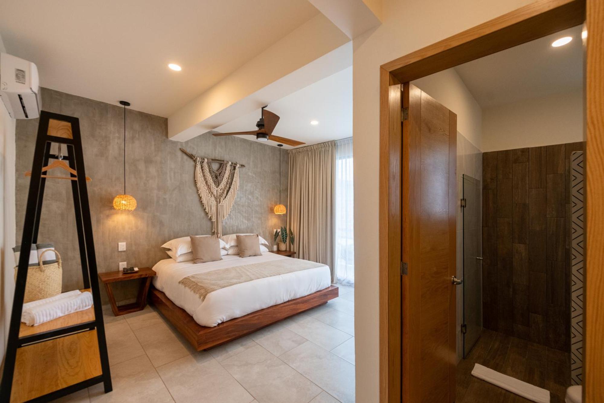 Отель Casa Bicachi - Adults Only Пуэрто-Эскондидо Экстерьер фото